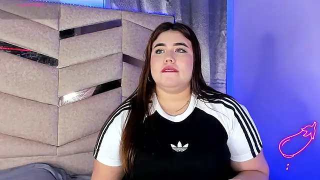 MadissonLee   online show from 03-06-26, 08:37