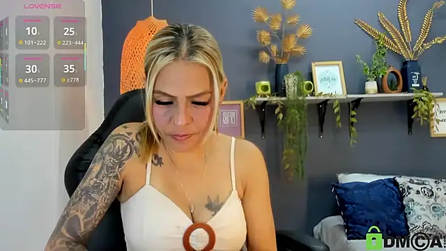 yessila parker online show from 11-12-25, 02:37