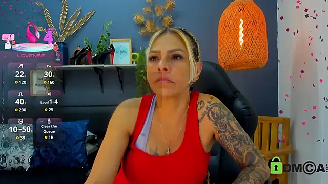 yessila parker online show from 06-26-26, 08:53