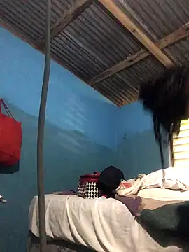 Ladyzee25 online show from 10-05-25, 01:13