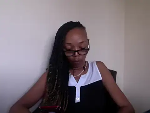 Ladyzee25 online show from 07-25-26, 07:20
