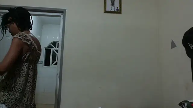 Ladyzee25 online show from 10-07-25, 02:45