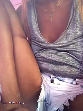 Ladyzee25 online show from 11-26-25, 09:15