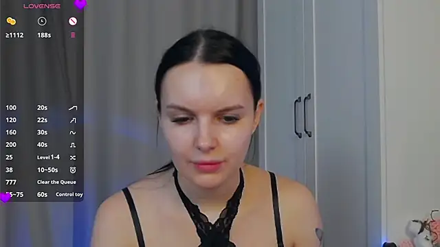 Snapshot of Miss_Vic chatting on 03-08-25, 06:05 Miss Vic online show from 03-08-25, 06:05