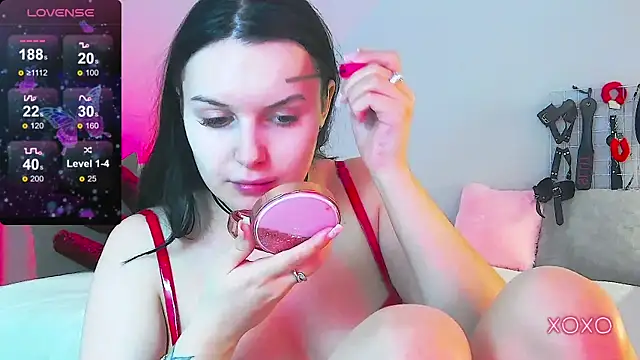 Miss Vic online show from 04-12-26, 03:48