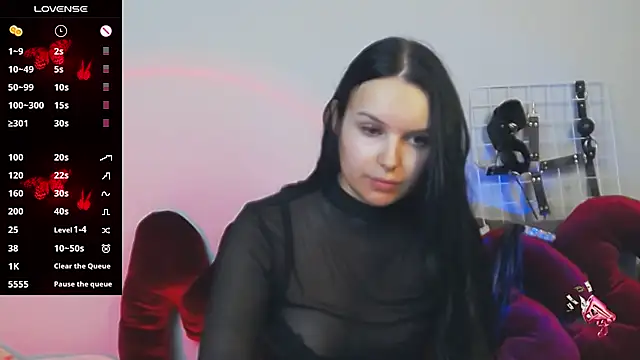 Snapshot of Miss_Vic chatting on 10-14-25, 03:45 Miss Vic online show from 10-14-25, 03:45