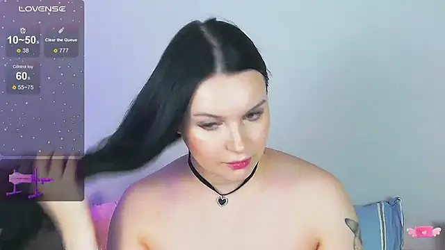 Snapshot of Miss_Vic chatting on 06-18-26, 08:25 Miss Vic online show from 06-18-26, 08:25