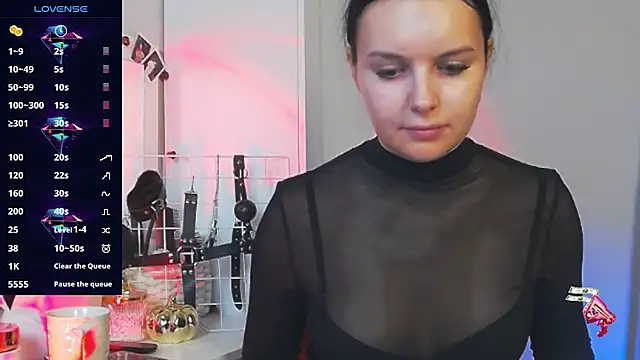 Miss Vic online show from 11-05-25, 04:10