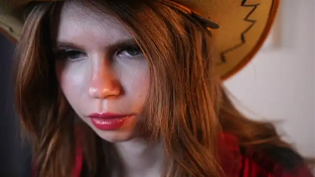 AmityDilley online show from 10-21-25, 07:08