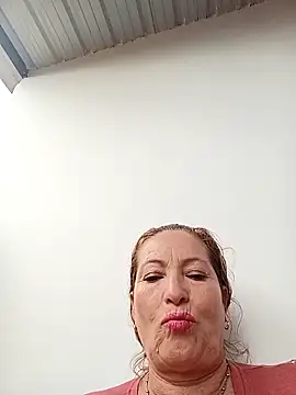 Sexy-Woman-Mature online show from 04-15-26, 01:37