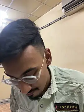 hypersexdriveboi online show from 02-28-25, 05:59