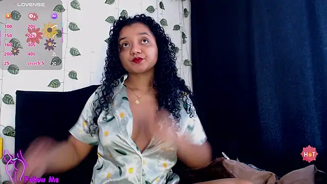 Snapshot of victtoria_cane63 chatting on 07-07-26, 09:51 victtoria cane63 online show from 07-07-26, 09:51