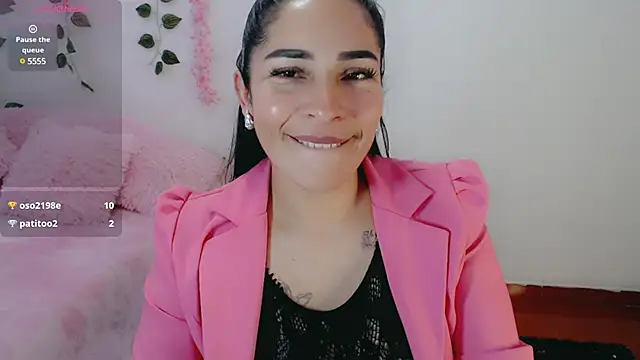 Snapshot of luna_lgomez_ chatting on 03-12-25, 02:12 luna lgomez online show from 03-12-25, 02:12