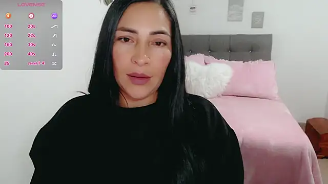 luna lgomez  online show from 03-07-26, 01:34