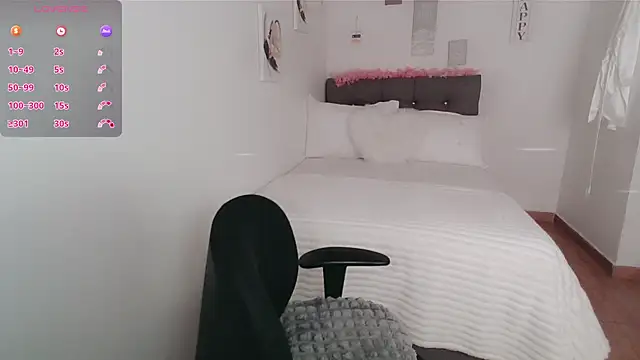 Snapshot of luna_lgomez_ chatting on 10-01-25, 01:37 luna lgomez online show from 10-01-25, 01:37