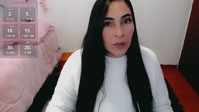 Snapshot of luna_lgomez_ chatting on 03-04-25, 10:02 luna lgomez online show from 03-04-25, 10:02