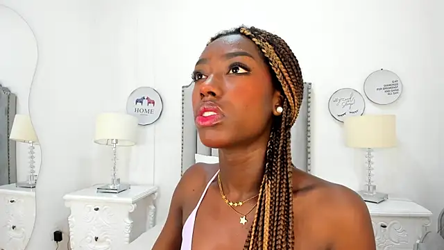 Snapshot of SamantaMarquez chatting on 10-04-25, 07:59 SamantaMarquez online show from 10-04-25, 07:59