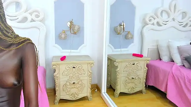 Snapshot of SamantaMarquez chatting on 03-14-25, 12:10 SamantaMarquez online show from 03-14-25, 12:10