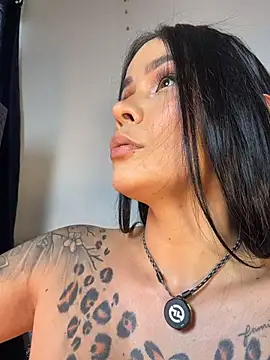 HotAlana  online show from 03-11-26, 08:25