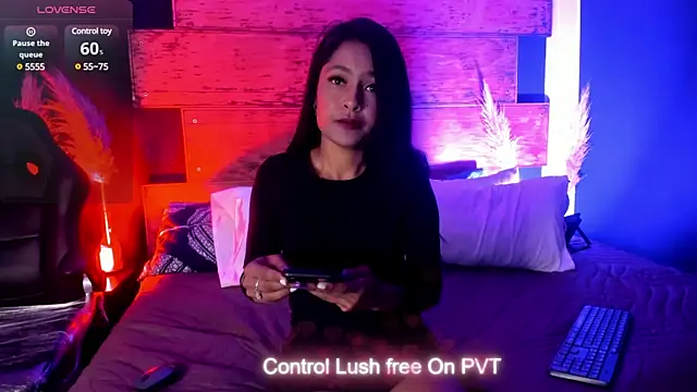 Fernanda liie  online show from 03-08-25, 12:30