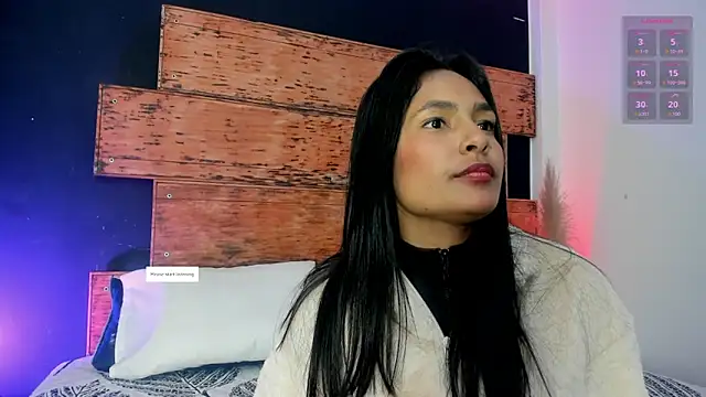 Snapshot of Fernanda_liie_ chatting on 06-01-26, 12:38 Fernanda liie online show from 06-01-26, 12:38