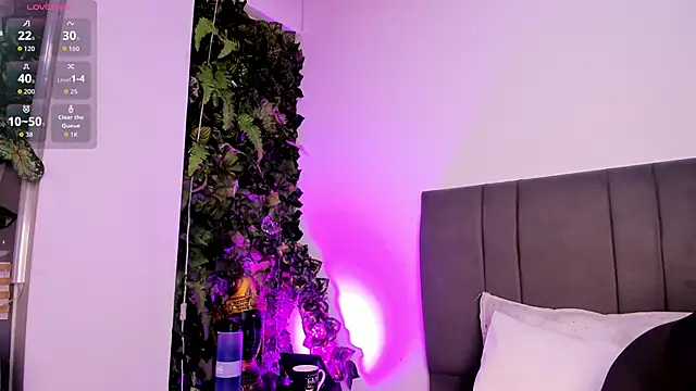 Fernanda liie  online show from 02-27-26, 12:16