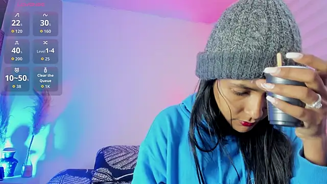 Snapshot of Fernanda_liie_ chatting on 04-27-26, 12:25 Fernanda liie online show from 04-27-26, 12:25