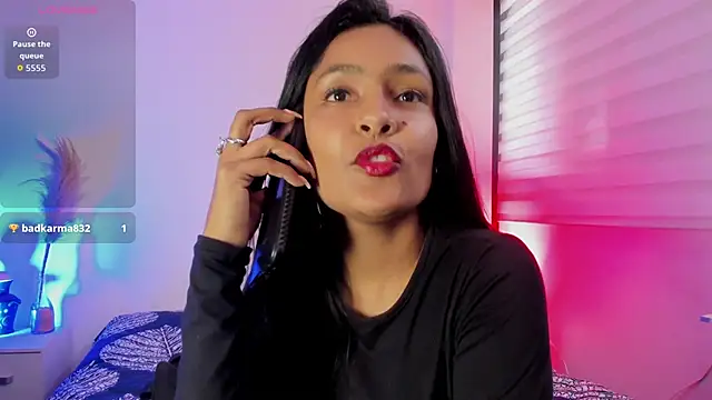 Snapshot of Fernanda_liie_ chatting on 04-25-26, 07:11 Fernanda liie online show from 04-25-26, 07:11