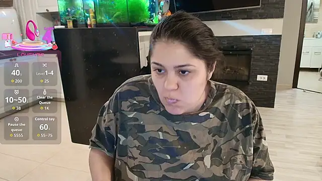 Layla- online show from 03-14-26, 10:10