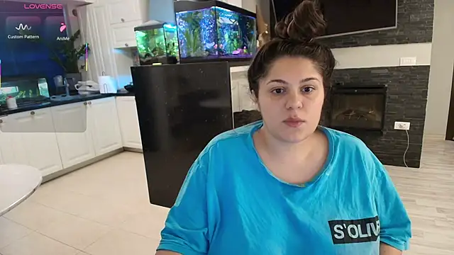 Layla- online show from 10-11-25, 11:11