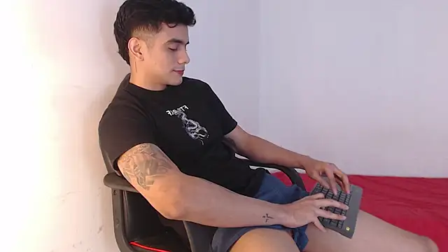 adam levis17 online show from 10-30-25, 05:06