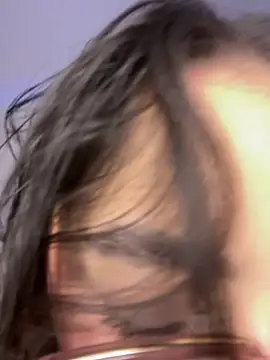 Snapshot of allison_wen chatting on 03-21-25, 09:34 allison wen online show from 03-21-25, 09:34