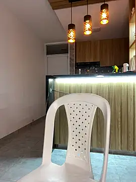 Snapshot of allison_wen chatting on 03-08-25, 12:22 allison wen online show from 03-08-25, 12:22