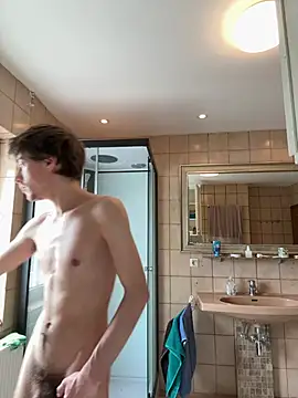 Snapshot of xy_monkeyBigCock chatting on 04-15-26, 12:10 xy monkeyBigCock online show from 04-15-26, 12:10