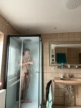 xy monkeyBigCock online show from 09-30-25, 09:37