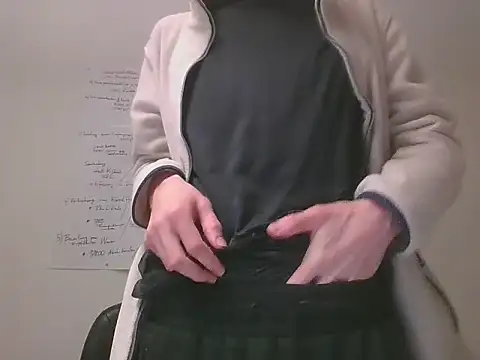 Snapshot of xy_monkeyBigCock chatting on 03-02-26, 03:30 xy monkeyBigCock online show from 03-02-26, 03:30