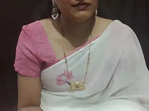 Snapshot of sugandha_bhabhi chatting on 07-09-26, 05:34 sugandha bhabhi online show from 07-09-26, 05:34