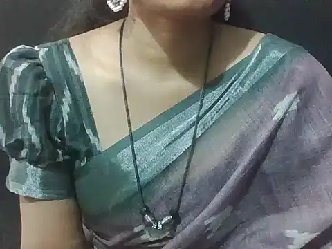 Snapshot of sugandha_bhabhi chatting on 04-09-26, 05:08 sugandha bhabhi online show from 04-09-26, 05:08