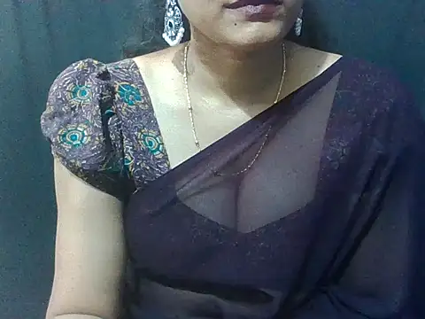 Snapshot of sugandha_bhabhi chatting on 05-07-26, 04:54 sugandha bhabhi online show from 05-07-26, 04:54