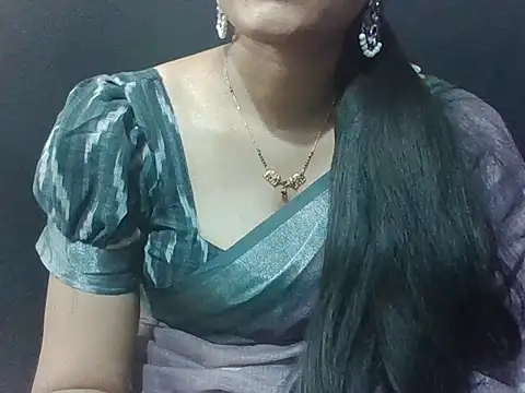 Snapshot of sugandha_bhabhi chatting on 06-26-26, 04:57 sugandha bhabhi online show from 06-26-26, 04:57