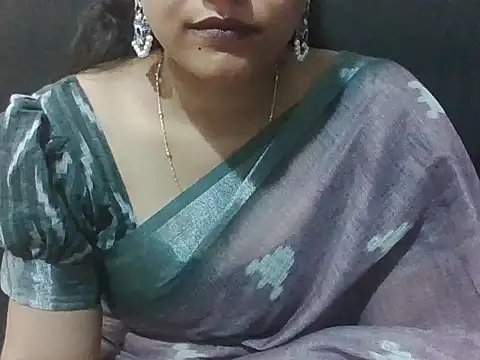 Snapshot of sugandha_bhabhi chatting on 05-22-26, 05:00 sugandha bhabhi online show from 05-22-26, 05:00
