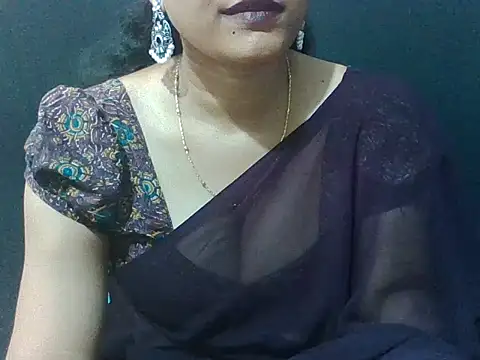 Snapshot of sugandha_bhabhi chatting on 05-31-26, 04:46 sugandha bhabhi online show from 05-31-26, 04:46