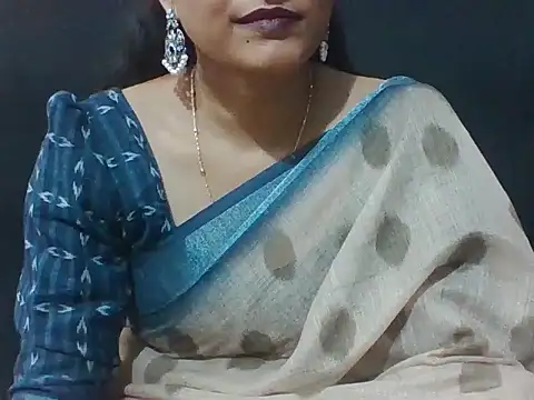 Snapshot of sugandha_bhabhi chatting on 05-21-26, 05:43 sugandha bhabhi online show from 05-21-26, 05:43