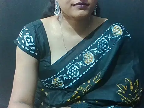 Snapshot of sugandha_bhabhi chatting on 06-12-26, 04:49 sugandha bhabhi online show from 06-12-26, 04:49