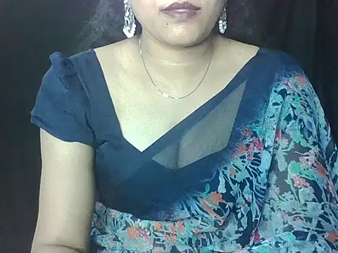 Snapshot of sugandha_bhabhi chatting on 07-16-26, 05:10 sugandha bhabhi online show from 07-16-26, 05:10