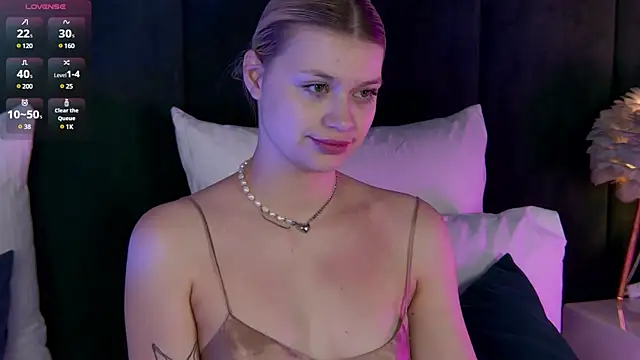 Polly Sparks online show from 03-16-25, 10:11