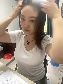 pangtouyubb online show from 05-17-26, 04:12