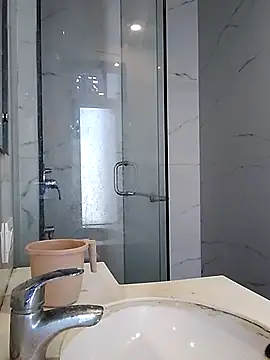 freakydesi online show from 12-15-25, 05:13