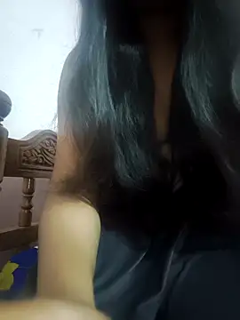 Noghtygirl online show from 03-25-26, 12:59