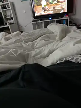 Snapshot of Mpampi chatting on 12-22-25, 04:29 Mpampi online show from 12-22-25, 04:29